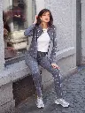 Tezza-7027.webp