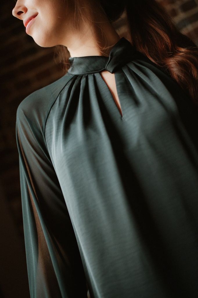 Robe satinée noire URBA