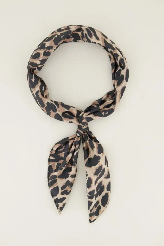 Foulard léopard satin 