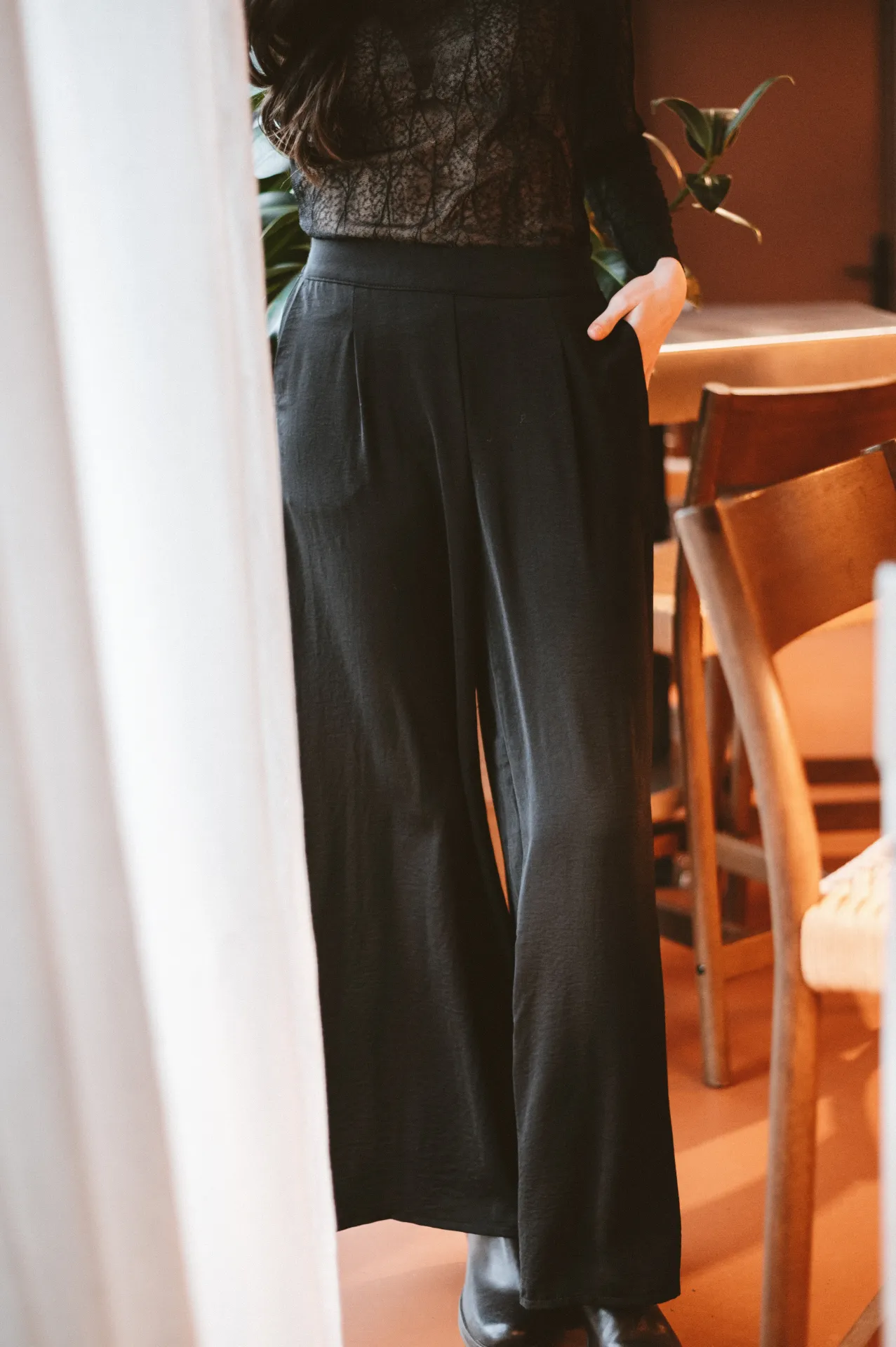 Pantalon AYA noir/satiné (XS)