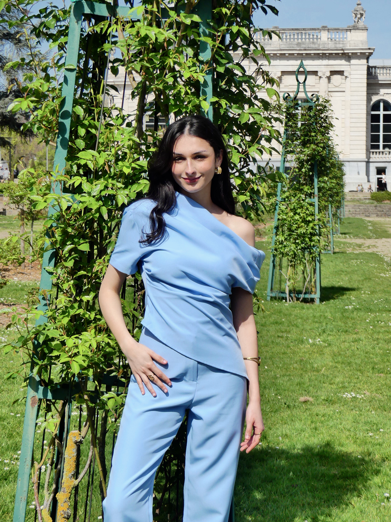MAEVA BLEU CIEL - Blouse asymétrique (S)