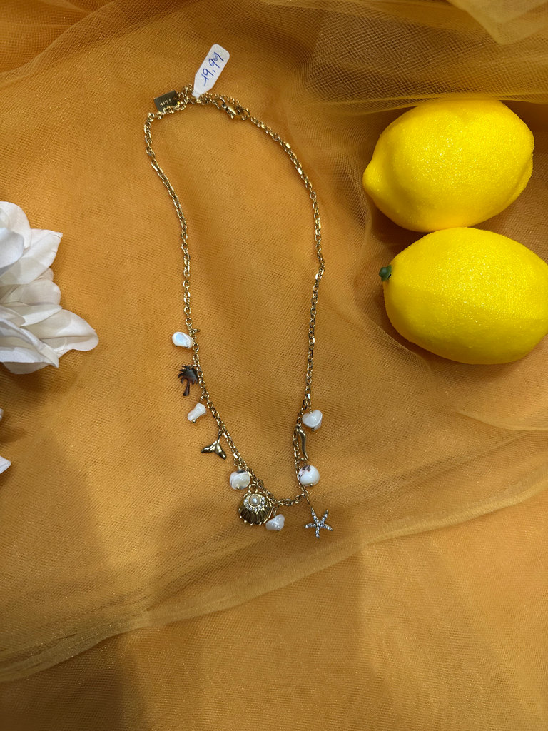 NILVA - Collier à charms avec coquillage/perle