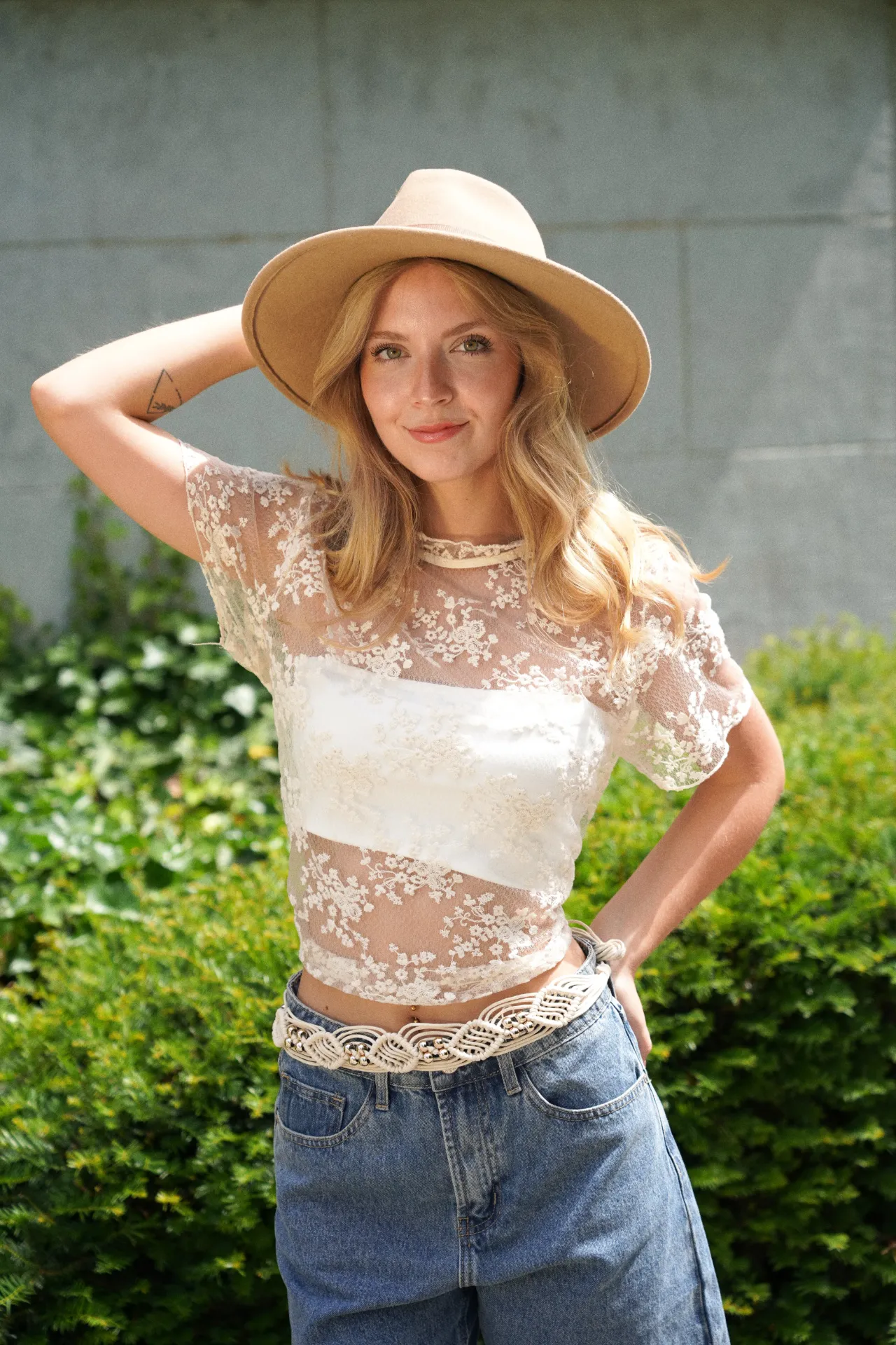 MAXIMA ECRU - Blouse en dentelle