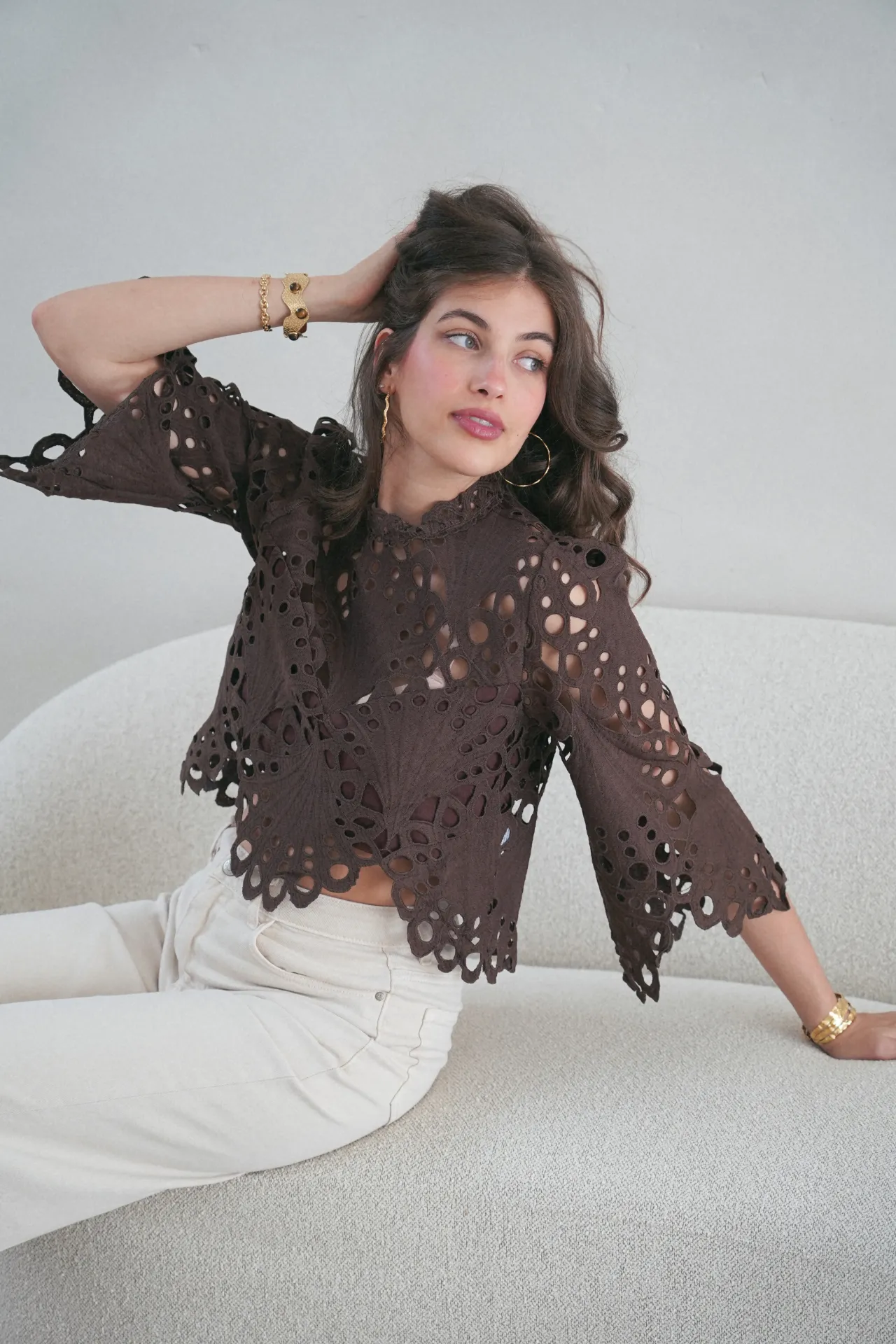 LIORAH BRUN - Blouse en crochet (S/M)