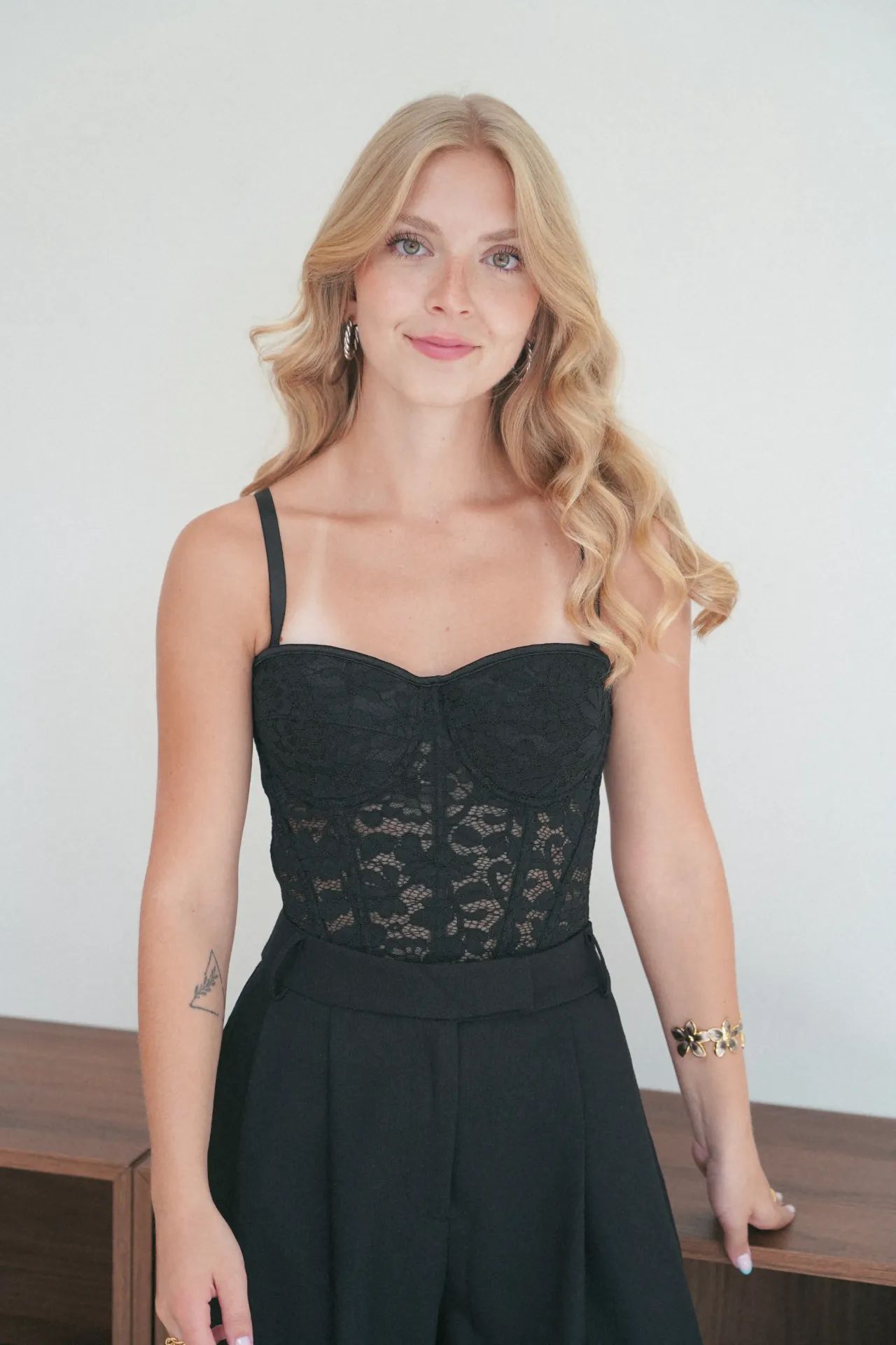 NERIE NOIR - Corset en dentelle