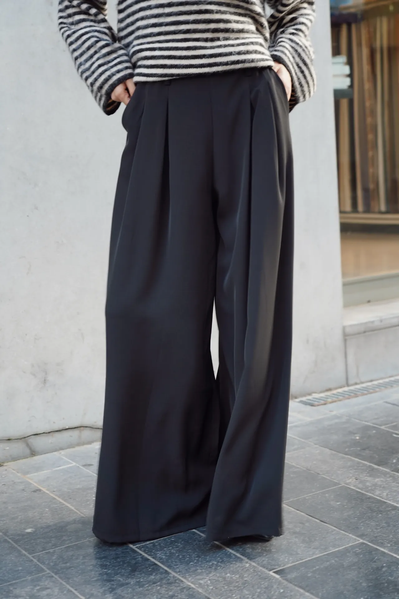 JESSIE NOIR - Pantalon large
