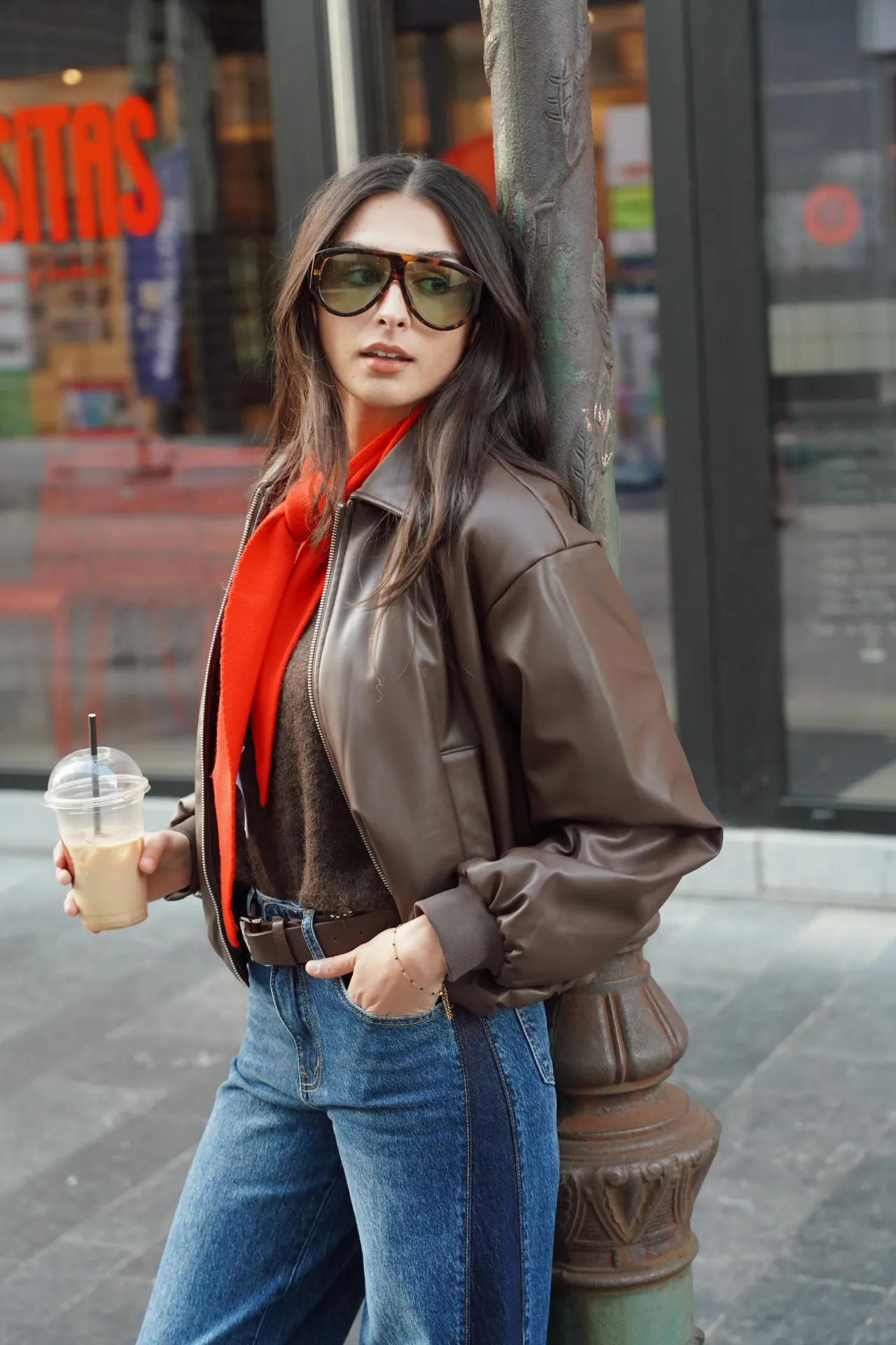 LARA BRUN- Bomber en similicuir