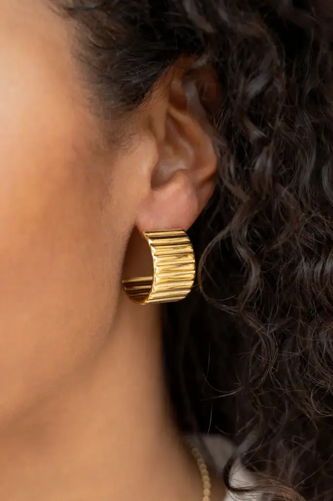 Boucles d'oreilles MIA or