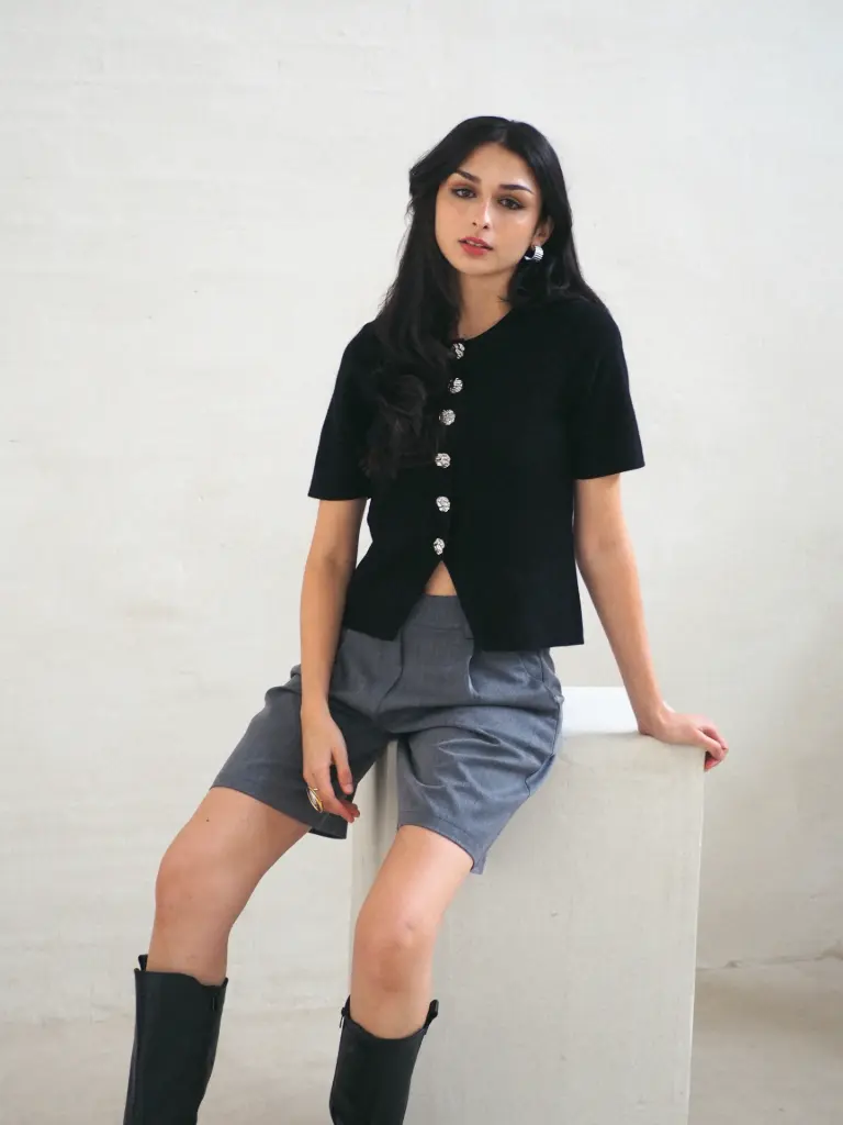 Cardigan MARIE noir/boutons argentés