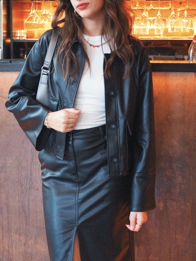 Veste en simili ALEXA noir