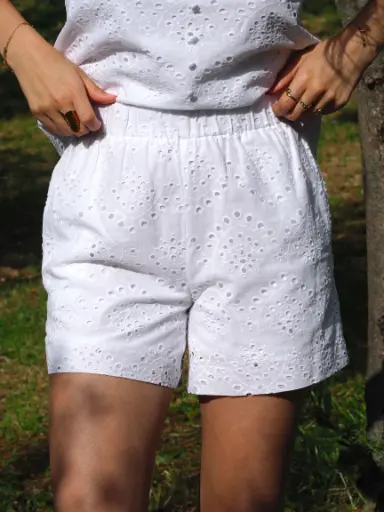 Short VILDE blanc à broderies