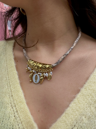 Collier SOHANE serpent/charms