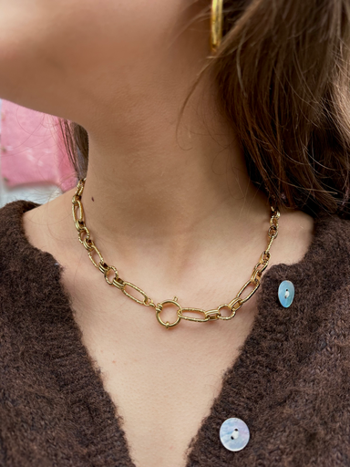 Collier VAHIPOE or