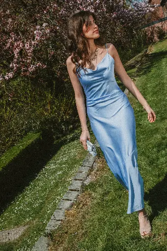 Robe JAHIA bleu satinée