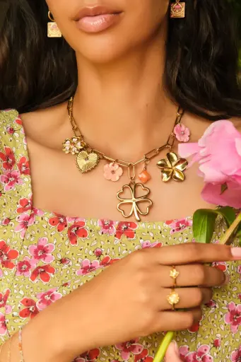 Collier ALYA à charms